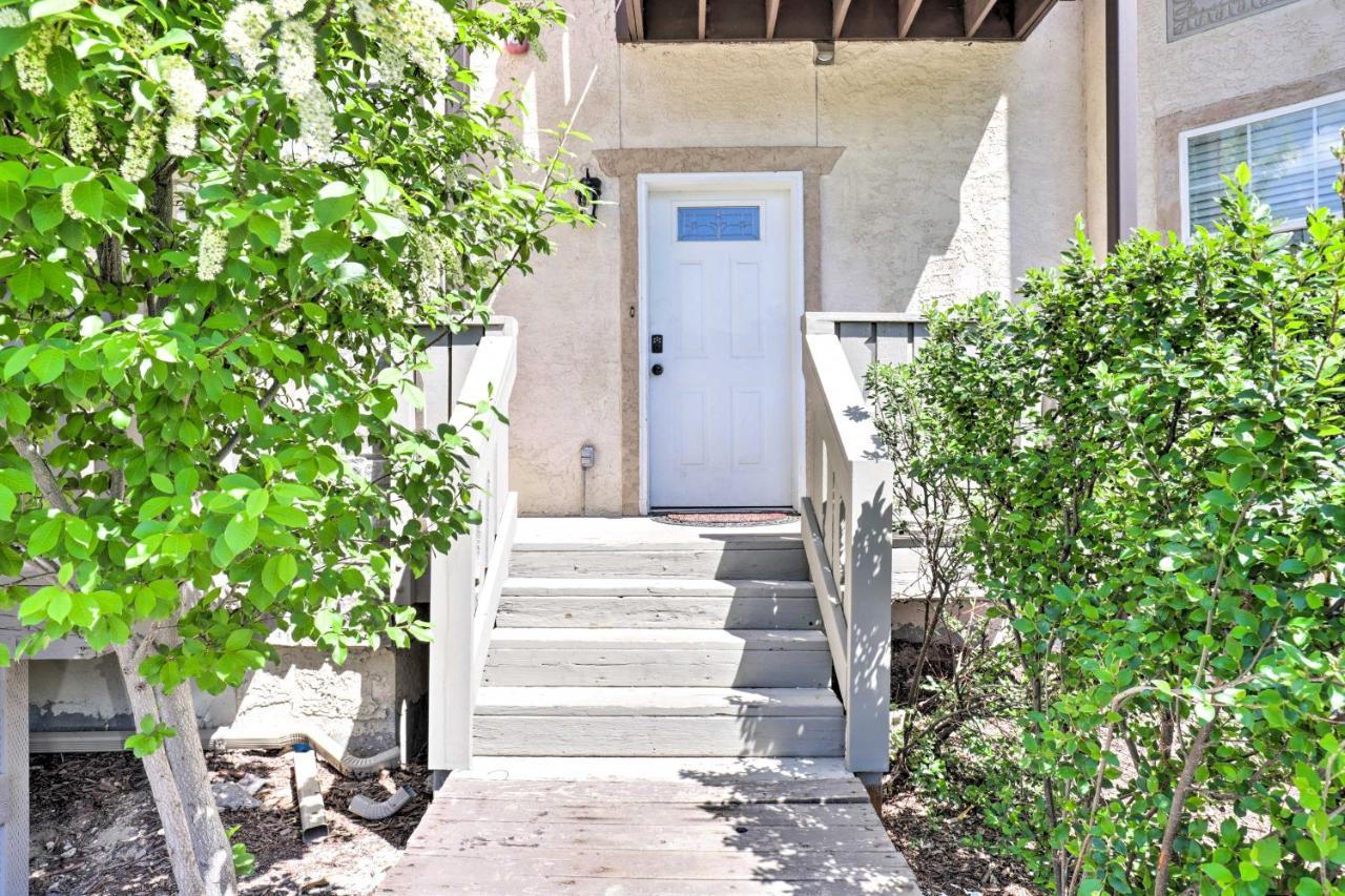 Peaceful Midway Studio With Mountain And Golf Views! Exterior photo